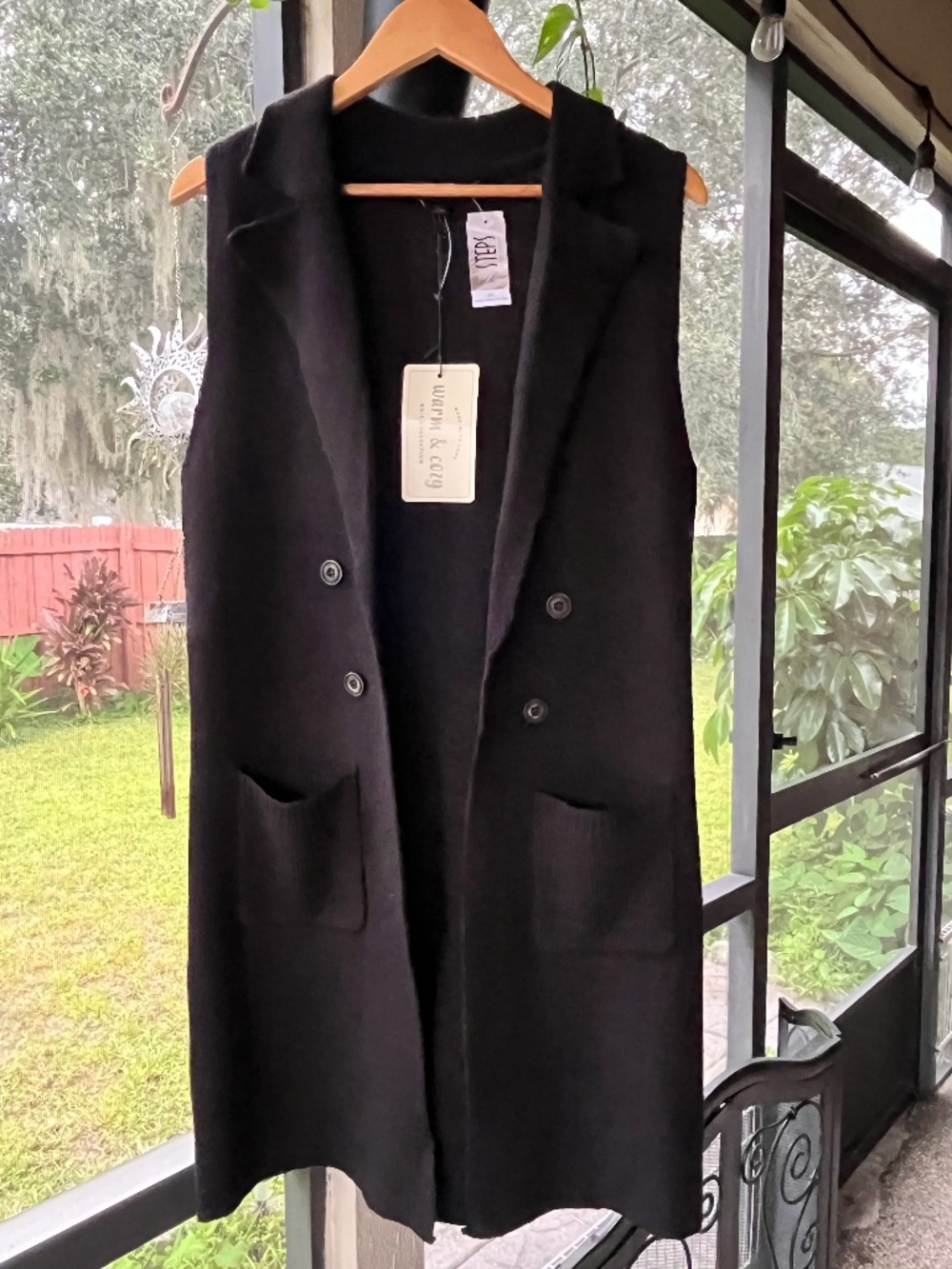 Love tree black Sleeveless Cardigan sz L